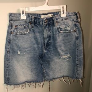 H&M Women's jean skirt / size: 8